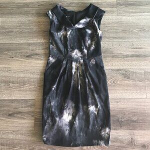 Women's work attire dress size 2 scoop neck